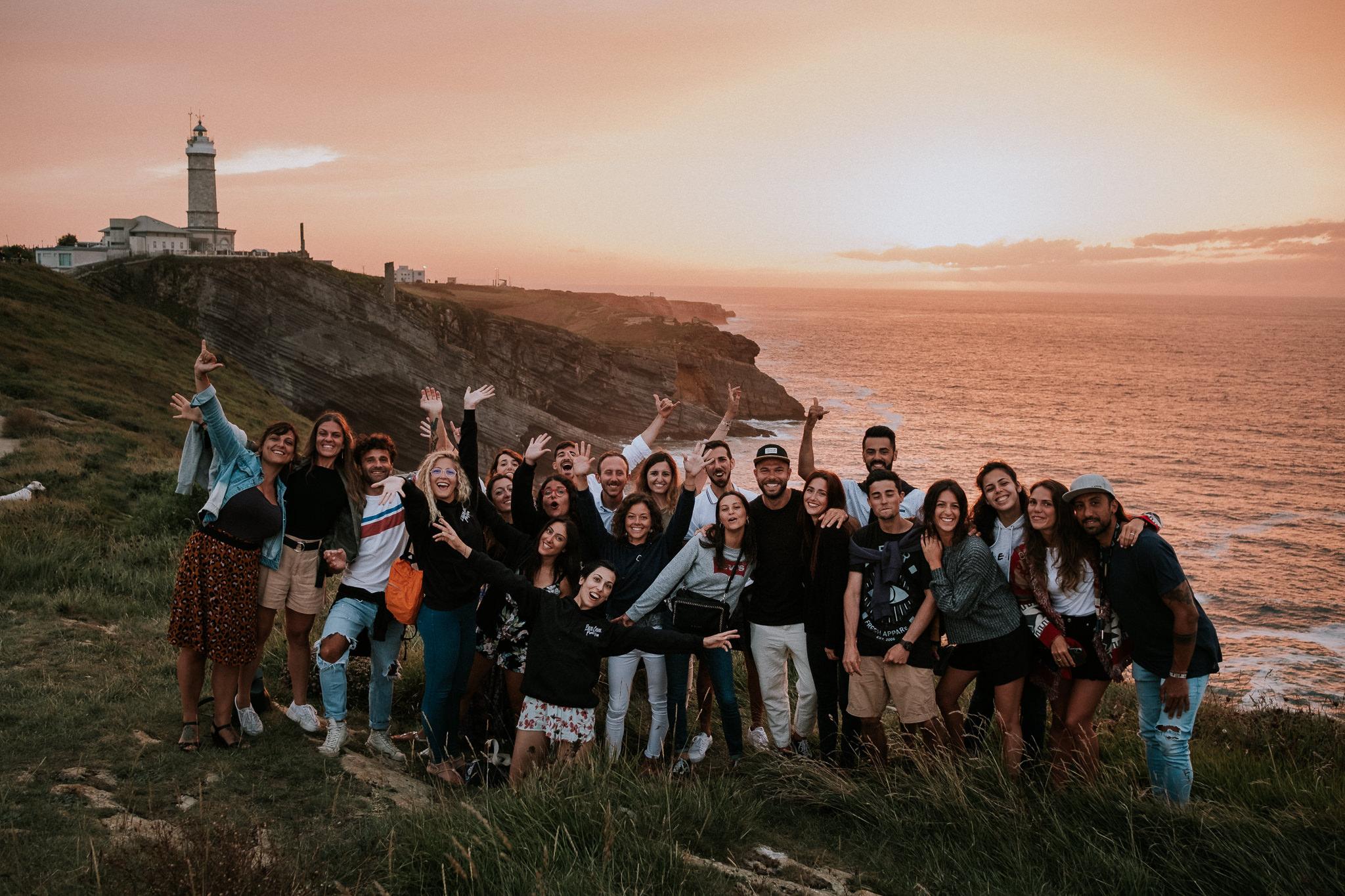 VIAGGIARE CON COETANEI